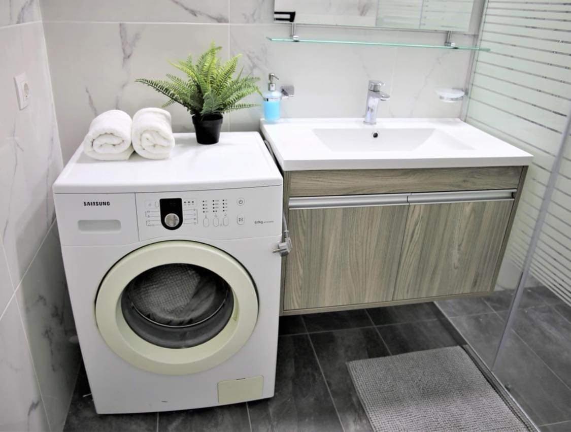 Lovely Apartment In The Center Of Athens. Exteriör bild